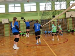 b_1024_768_0_00_images_2023_2024_WF_siatkowka_dziewczat_419439044_351055941016299_9045595609125739193_n